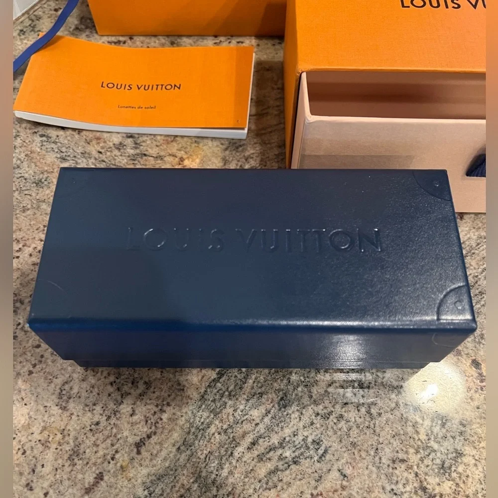 Louis Vuitton Sunglasses Case Bundle Authentic! - Picture 2 of 5